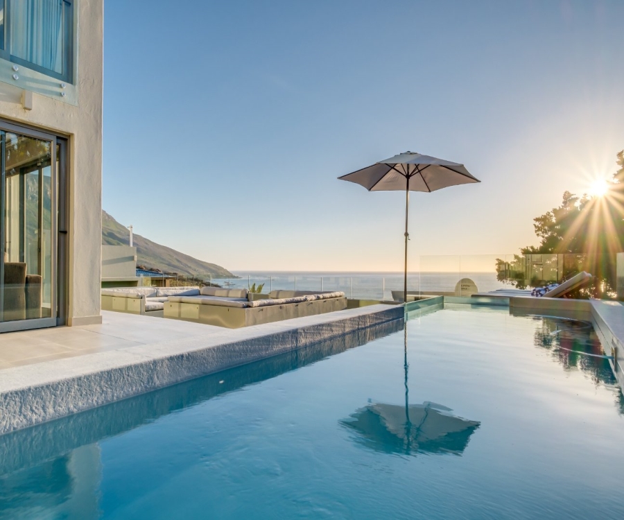 6 Bedroom Property for Sale in Camps Bay Western Cape